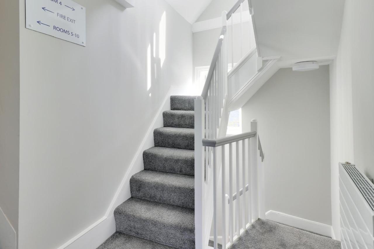Master Accommodation Suite 6 เฮสติงส์ ภายนอก รูปภาพ